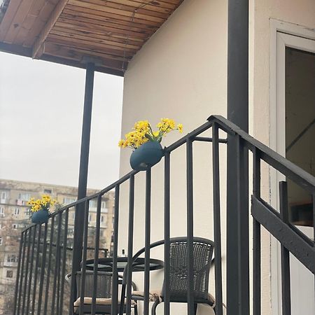Guest House O'Live Rustavi  Exterior foto