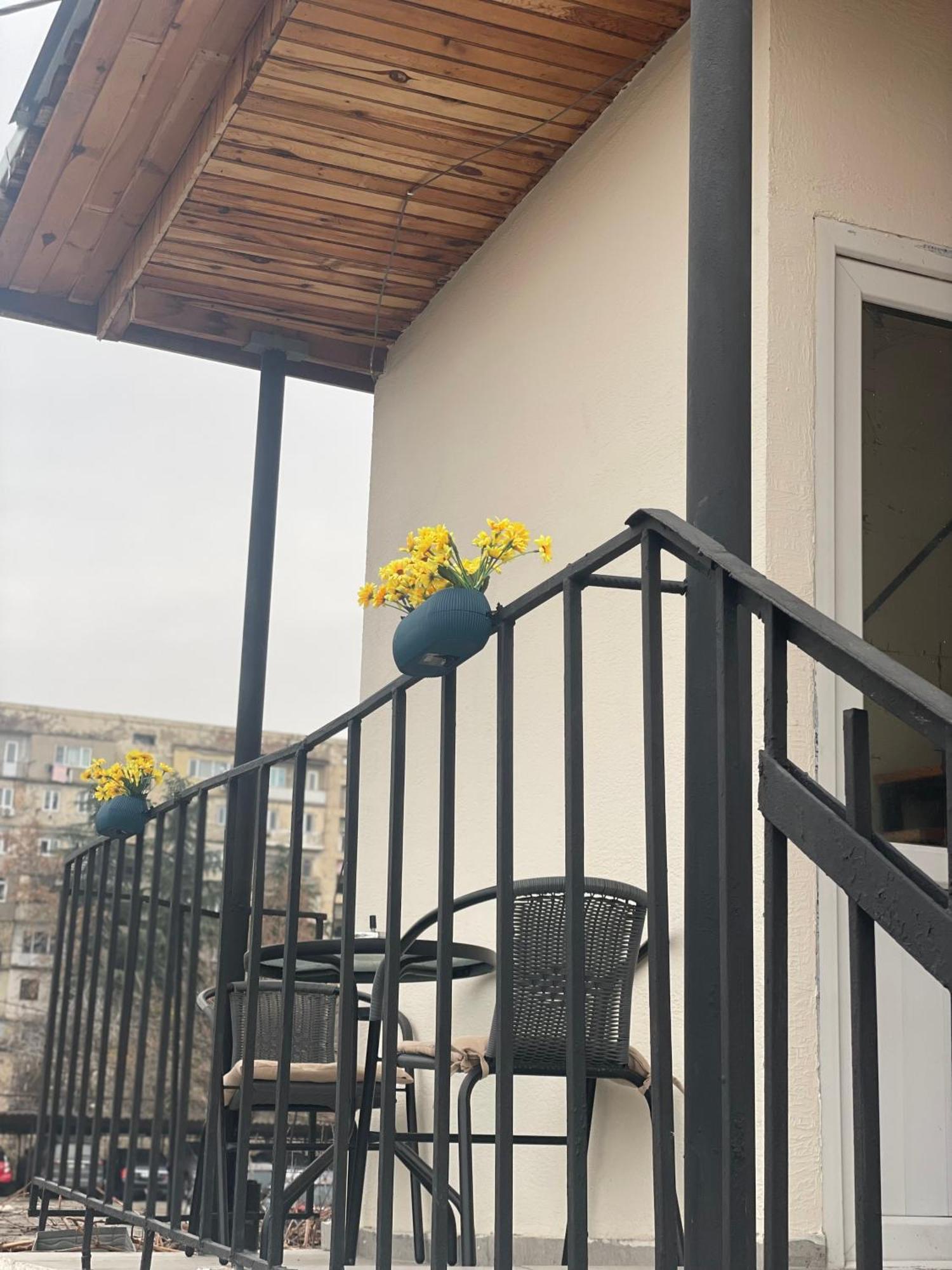 Guest House O'Live Rustavi  Exterior foto